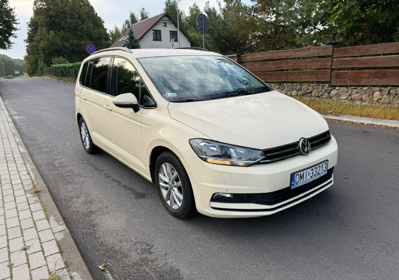Volkswagen Touran III 2.0 TDI DSG 120 KM Automat 7osobowy Klima Skóra Full Serwis 2020 - Kombi: zdjęcie 1 Volkswagen Touran III 2.0 TDI DSG 120 KM Automat 7osobowy Klima Skóra Full Serwis 2020 - Kombi: zdjęcie 1