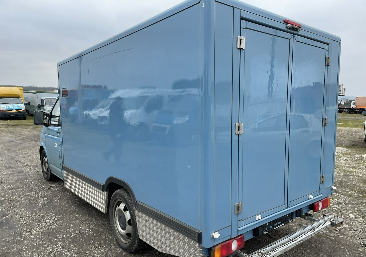 Volkswagen Transporter T5 Transporter Bankowóz kuloodporny opancerzony Model 2015 - Bankowóz: zdjęcie 5 Volkswagen Transporter T5 Transporter Bankowóz kuloodporny opancerzony Model 2015 - Bankowóz: zdjęcie 5