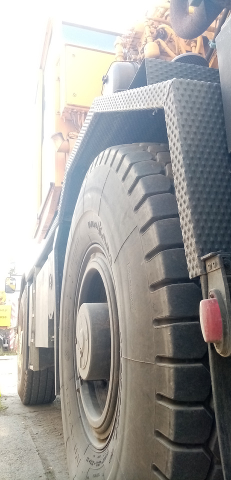 LIEBHERR LTM 1030 - Maszyna budowlana: zdjęcie 3 LIEBHERR LTM 1030 - Maszyna budowlana: zdjęcie 3