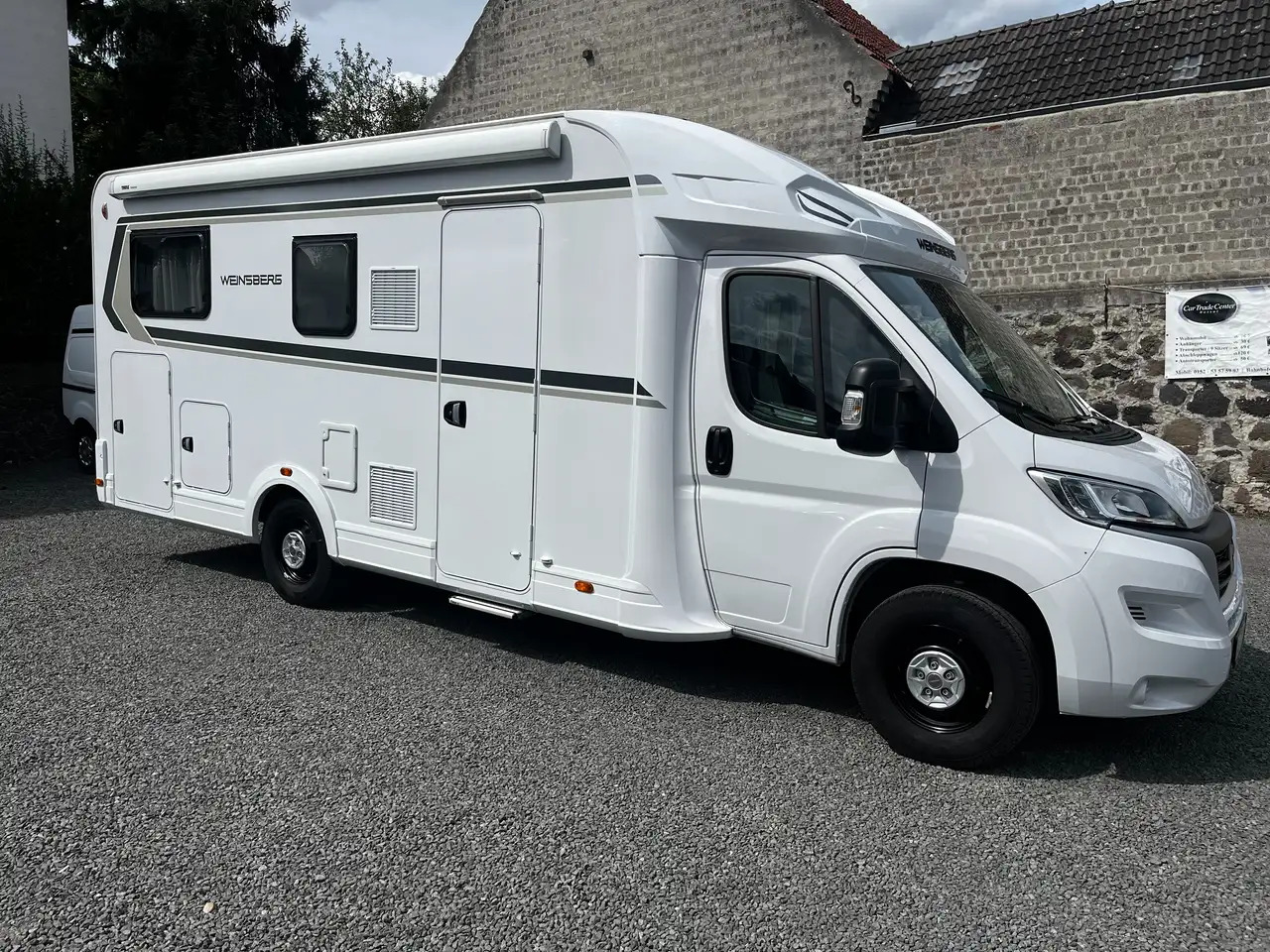 Weinsberg CaraSuite 700 ME - Kamper półintegra: zdjęcie 3 Weinsberg CaraSuite 700 ME - Kamper półintegra: zdjęcie 3