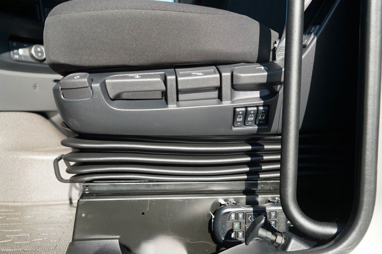 DAF XF 480 / SUPER SPACE CAB / OPONY 100% / 2021 RO DAF XF 480 / SUPER SPACE CAB / OPONY 100% / 2021 RO: zdjęcie 23 DAF XF 480 / SUPER SPACE CAB / OPONY 100% / 2021 RO DAF XF 480 / SUPER SPACE CAB / OPONY 100% / 2021 RO: zdjęcie 23