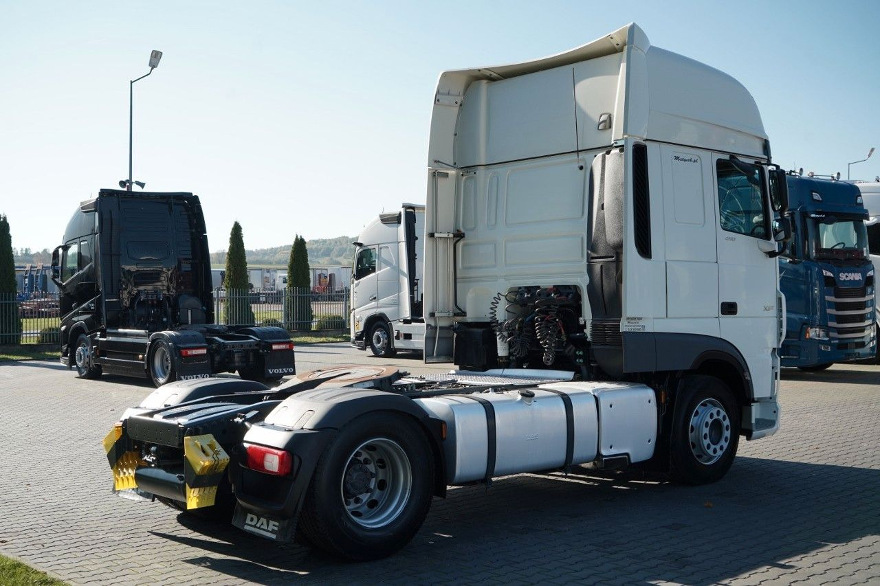 DAF XF 480 / SUPER SPACE CAB / OPONY 100% / 2021 RO DAF XF 480 / SUPER SPACE CAB / OPONY 100% / 2021 RO: zdjęcie 8 DAF XF 480 / SUPER SPACE CAB / OPONY 100% / 2021 RO DAF XF 480 / SUPER SPACE CAB / OPONY 100% / 2021 RO: zdjęcie 8