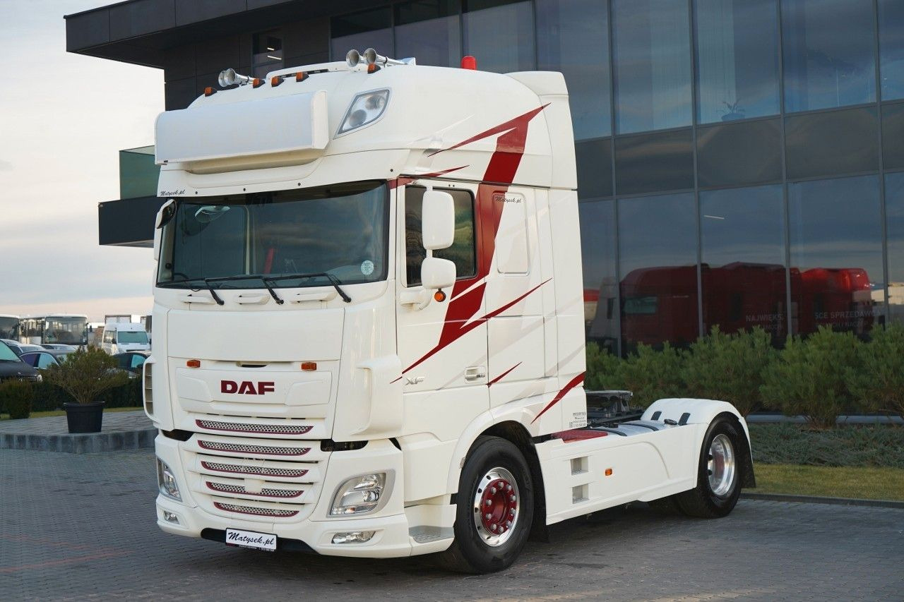 DAF XF 530 / RETARDER / I-PARK COOL / SUPER SPACE CA - Ciągnik siodłowy: zdjęcie 2 DAF XF 530 / RETARDER / I-PARK COOL / SUPER SPACE CA - Ciągnik siodłowy: zdjęcie 2