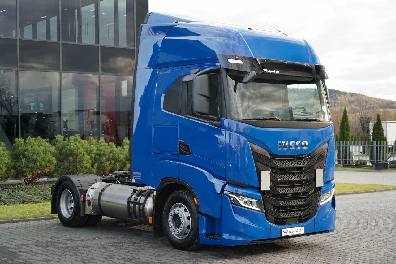 Iveco S-WAY / 460 / RETARDER / LNG / - Ciągnik siodłowy: zdjęcie 4 Iveco S-WAY / 460 / RETARDER / LNG / - Ciągnik siodłowy: zdjęcie 4
