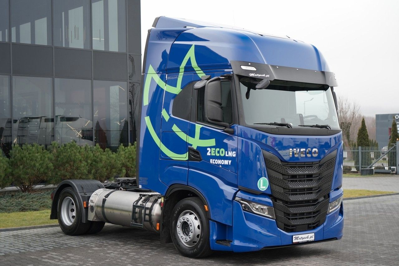 Iveco S-WAY / 460 / RETARDER / LNG - Ciągnik siodłowy: zdjęcie 2 Iveco S-WAY / 460 / RETARDER / LNG - Ciągnik siodłowy: zdjęcie 2