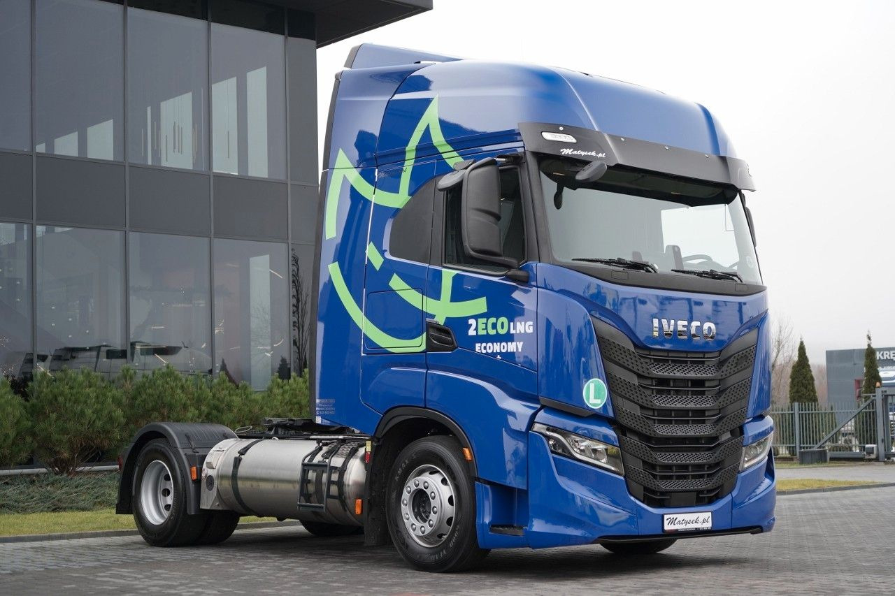 Iveco S-WAY / 460 / RETARDER / LNG - Ciągnik siodłowy: zdjęcie 1 Iveco S-WAY / 460 / RETARDER / LNG - Ciągnik siodłowy: zdjęcie 1
