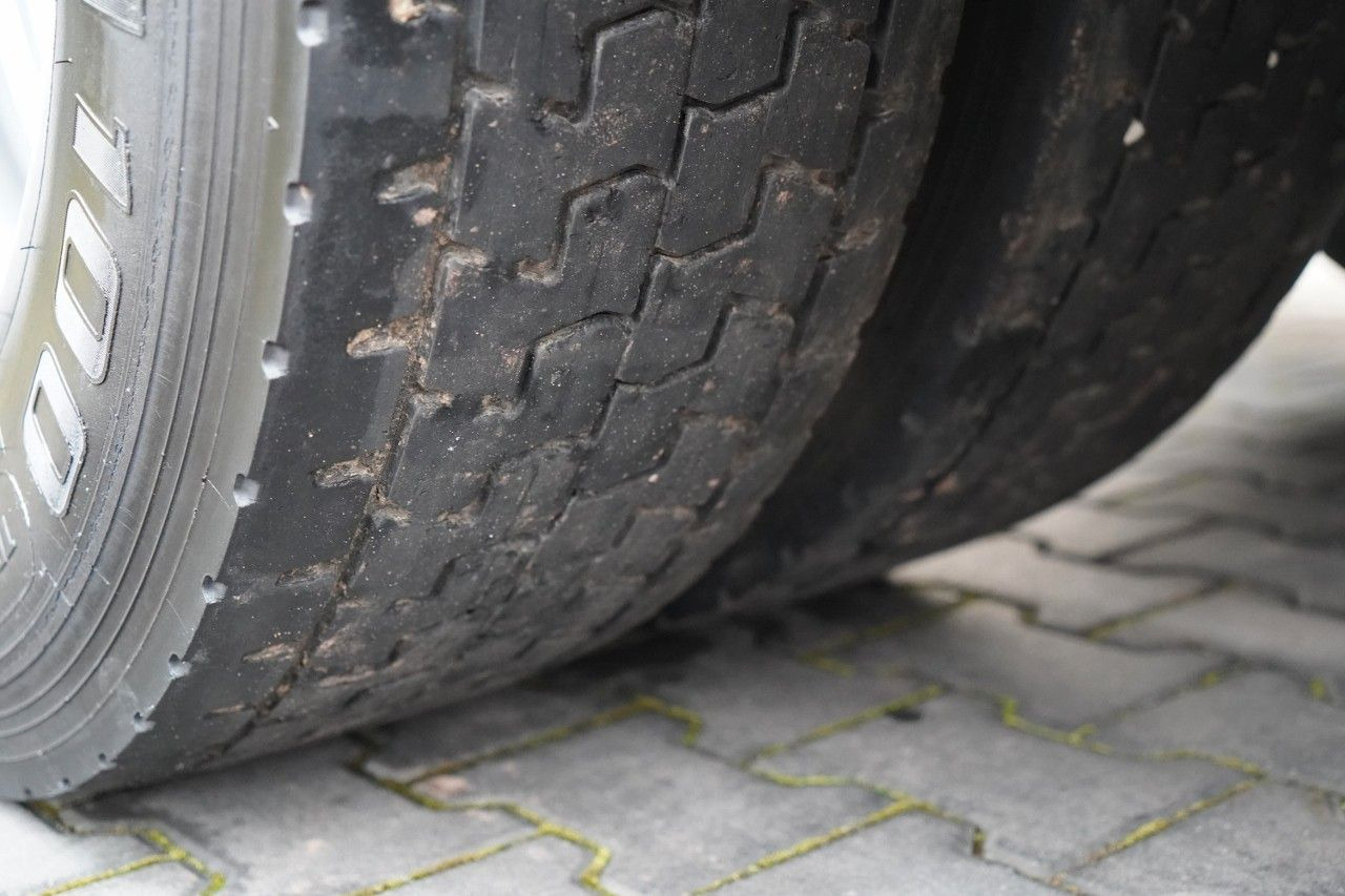 Ciągnik siodłowy MAN TGX 18. 440 / XLX / RETARDER /: zdjęcie 20