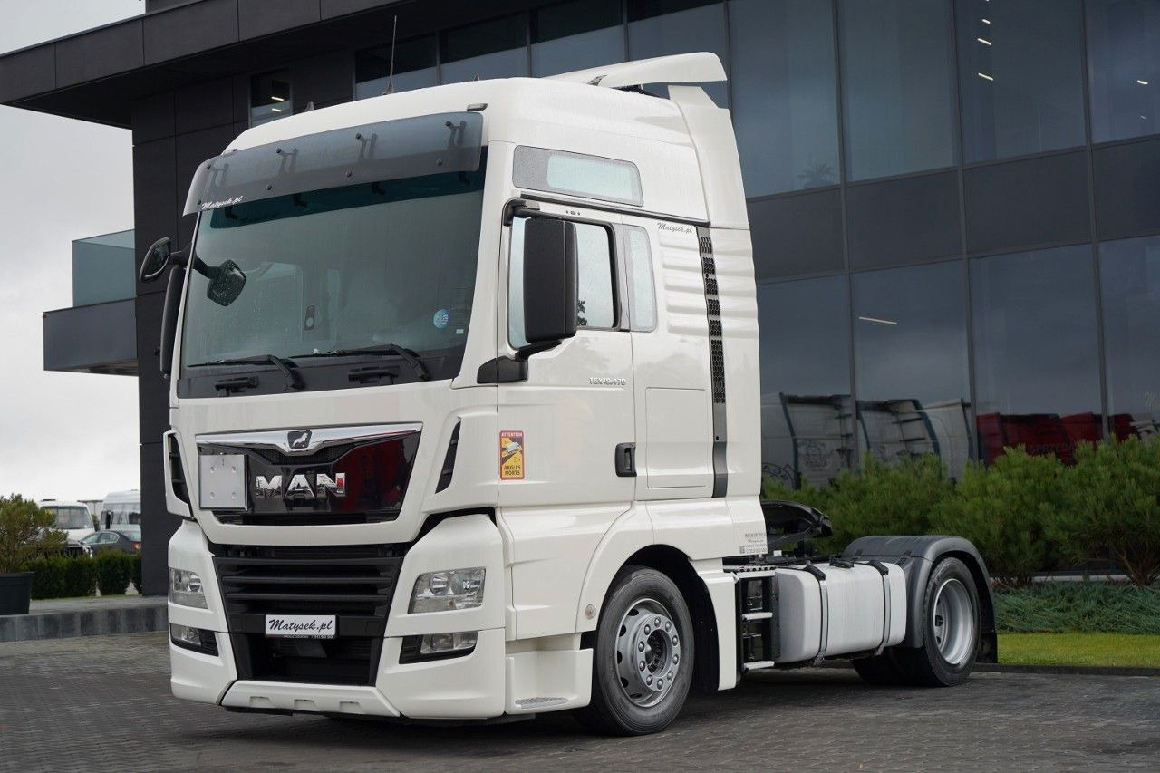 Ciągnik siodłowy MAN TGX 18.470 / LOW DECK / MEGA / REGULOWANE SIODŁO: zdjęcie 1