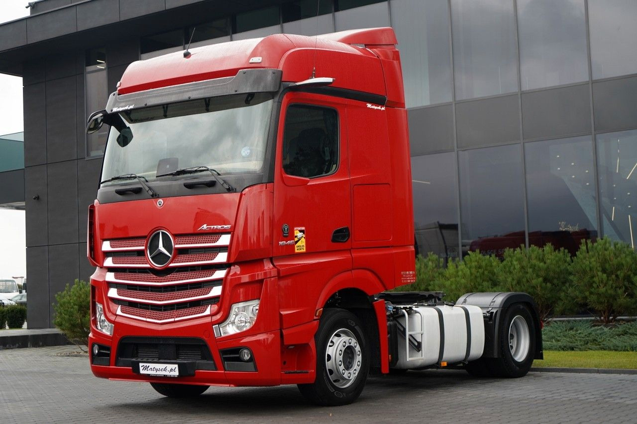 Mercedes-Benz ACTROS 1845 / MP5 / BIG SPACE - Ciągnik siodłowy: zdjęcie 4 Mercedes-Benz ACTROS 1845 / MP5 / BIG SPACE - Ciągnik siodłowy: zdjęcie 4