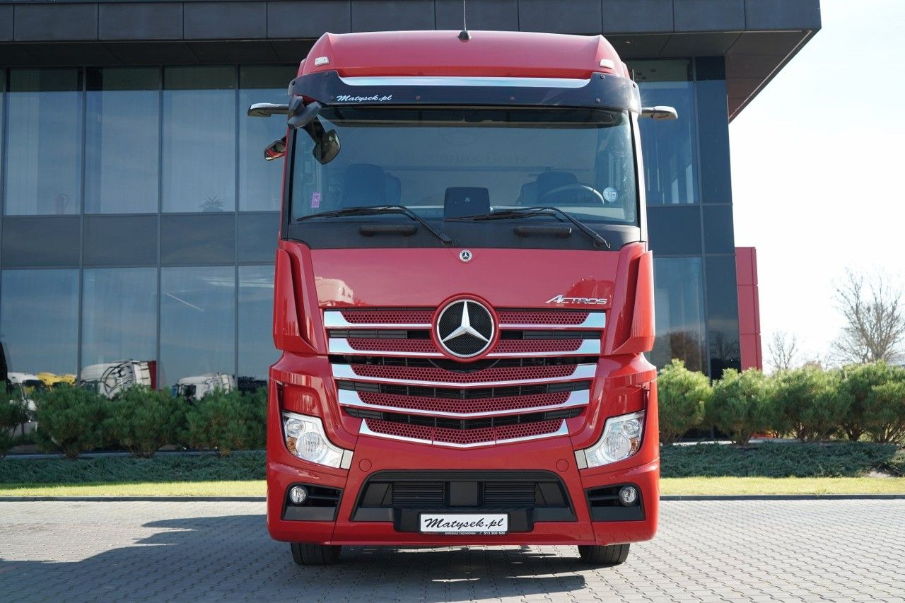 Mercedes-Benz ACTROS 1845 / MP5 / BIG SPACE / - Ciągnik siodłowy: zdjęcie 3 Mercedes-Benz ACTROS 1845 / MP5 / BIG SPACE / - Ciągnik siodłowy: zdjęcie 3