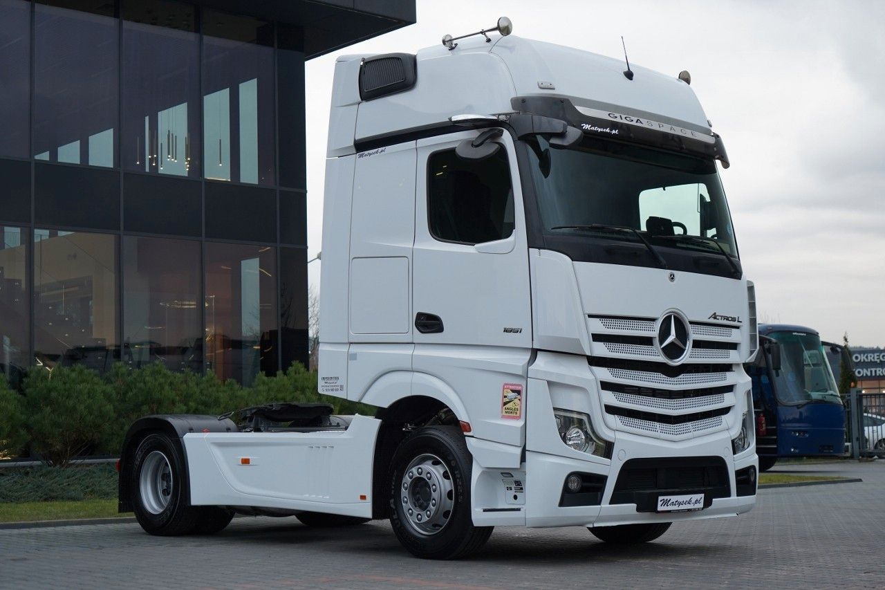 Mercedes-Benz ACTROS L 1851 / GIGA SPACE / RETARDER / 2022 R - Ciągnik siodłowy: zdjęcie 2 Mercedes-Benz ACTROS L 1851 / GIGA SPACE / RETARDER / 2022 R - Ciągnik siodłowy: zdjęcie 2