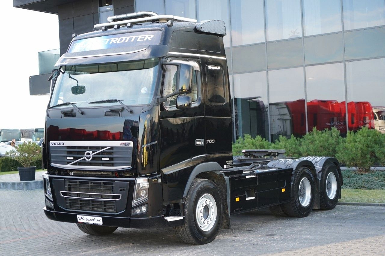 Volvo FH16 / 700 / 6x4 / HYDRAULIKA / RETARDER / 3 OSI - Ciągnik siodłowy: zdjęcie 5 Volvo FH16 / 700 / 6x4 / HYDRAULIKA / RETARDER / 3 OSI - Ciągnik siodłowy: zdjęcie 5