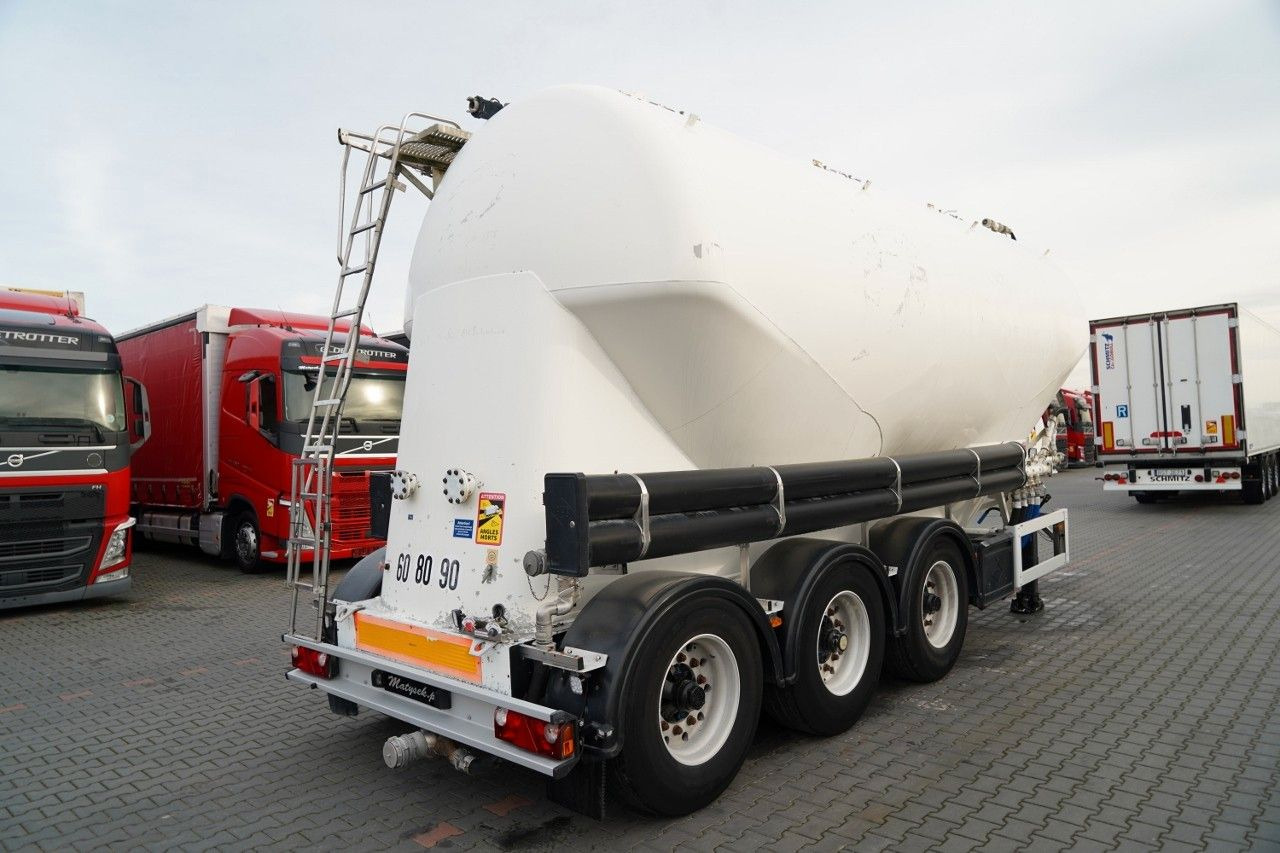 Feldbinder CEMENTONACZEPA / 3 KOMORY / 37 000 L / SILOS / - Naczepa silos: zdjęcie 5 Feldbinder CEMENTONACZEPA / 3 KOMORY / 37 000 L / SILOS / - Naczepa silos: zdjęcie 5