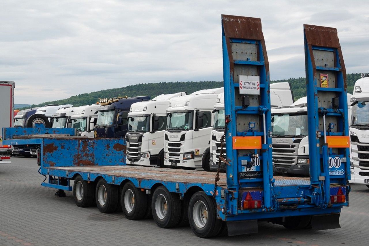 Nooteboom NISKOPODWOZIE / DMC: 80 000 KG / 5 OSI / SKRĘTNE - Naczepa niskopodwoziowa: zdjęcie 1 Nooteboom NISKOPODWOZIE / DMC: 80 000 KG / 5 OSI / SKRĘTNE - Naczepa niskopodwoziowa: zdjęcie 1