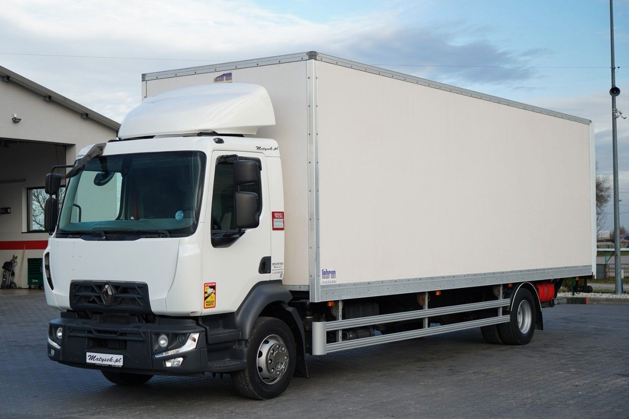 Renault D 210 / 4x2 / KONTENER / 8,6 M / MOCNA PODŁOGA / - Samochód ciężarowy furgon: zdjęcie 4 Renault D 210 / 4x2 / KONTENER / 8,6 M / MOCNA PODŁOGA / - Samochód ciężarowy furgon: zdjęcie 4