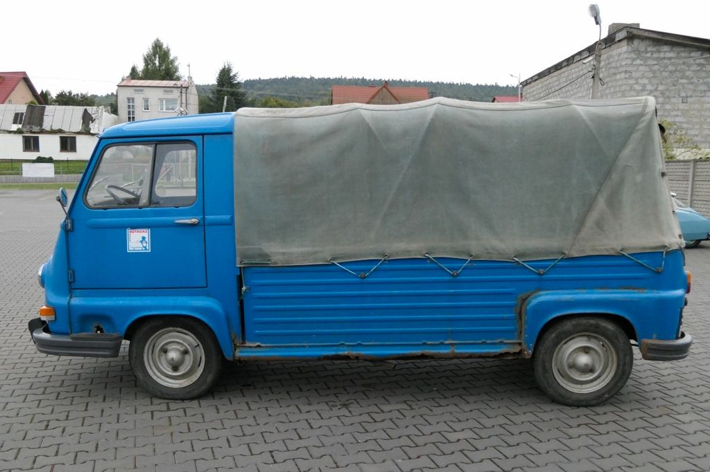 Renault R 21 ESTAFETTE 1000 / OLDTIMER Renault R 21 ESTAFETTE 1000 / OLDTIMER - Minibus, Mikrobus: zdjęcie 5 Renault R 21 ESTAFETTE 1000 / OLDTIMER Renault R 21 ESTAFETTE 1000 / OLDTIMER - Minibus, Mikrobus: zdjęcie 5