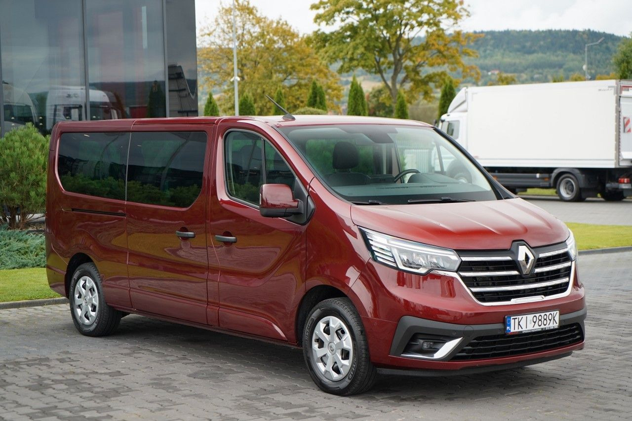 Renault TRAFIC III / BUS / 9 MIEJSC / 2022 ROK / PIERWSZ - Mikrobus: zdjęcie 4 Renault TRAFIC III / BUS / 9 MIEJSC / 2022 ROK / PIERWSZ - Mikrobus: zdjęcie 4