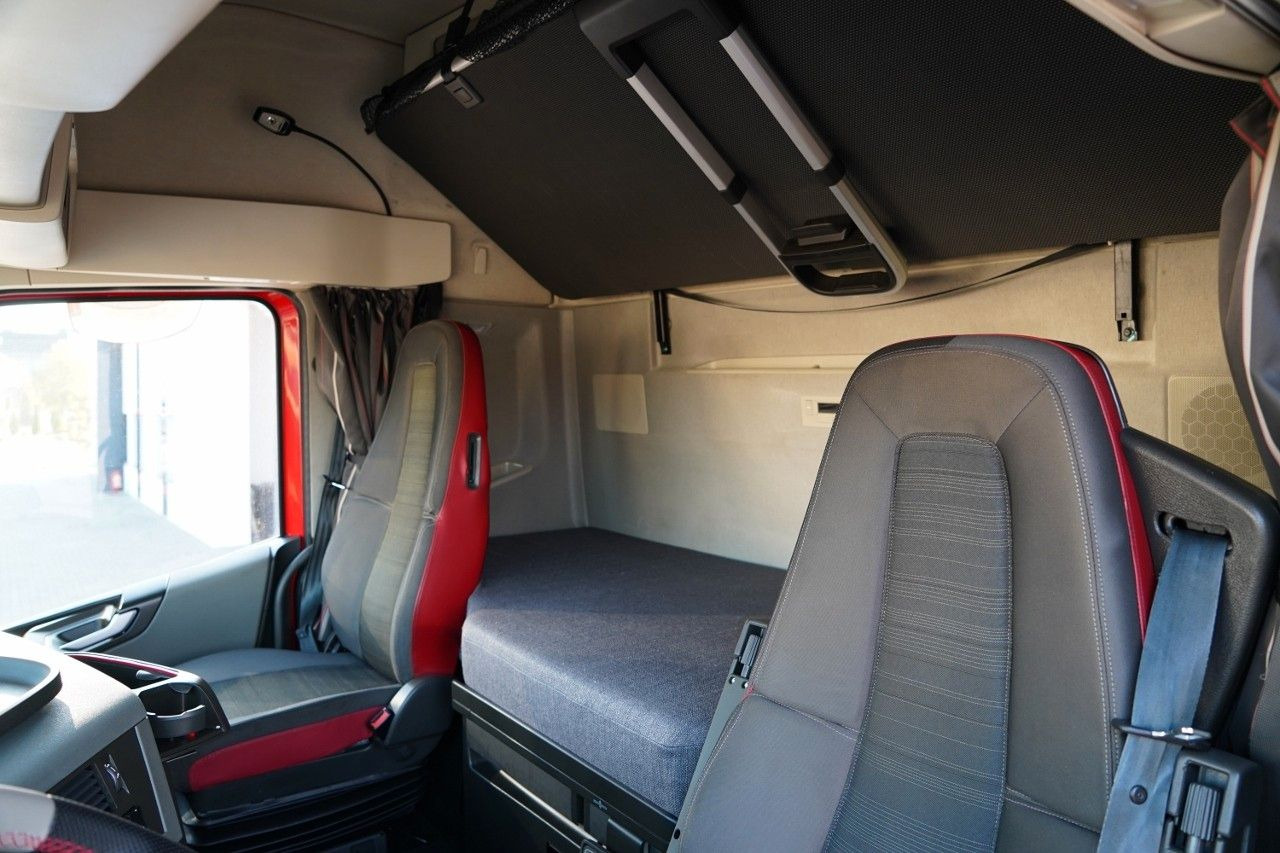 Samochód ciężarowy plandeka Volvo FH 460 / FIRANKA / 6x2 / PODNOSZONY DACH / I-PAR: zdjęcie 12 Samochód ciężarowy plandeka Volvo FH 460 / FIRANKA / 6x2 / PODNOSZONY DACH / I-PAR: zdjęcie 12