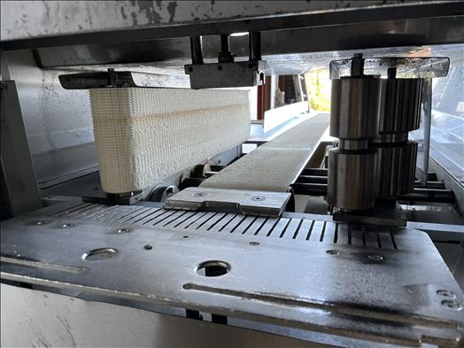 Dowson B51C bread slicer - Wyposażenie piekarni: zdjęcie 5 Dowson B51C bread slicer - Wyposażenie piekarni: zdjęcie 5