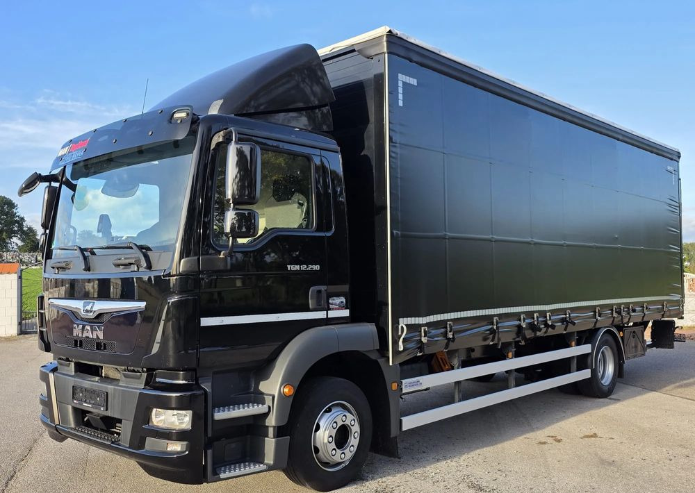 MAN TGM 12.290 / 15.290 / E6/ FIRANKA /BOCZNE DRZWI / BURTO-FIRANKA / 18PALET / WINDA / NISKI PRZEBIEG / 2018/ CAŁY NA PODUSZKACH / SERWISOWANY - Samochód ciężarowy plandeka: zdjęcie 1 MAN TGM 12.290 / 15.290 / E6/ FIRANKA /BOCZNE DRZWI / BURTO-FIRANKA / 18PALET / WINDA / NISKI PRZEBIEG / 2018/ CAŁY NA PODUSZKACH / SERWISOWANY - Samochód ciężarowy plandeka: zdjęcie 1