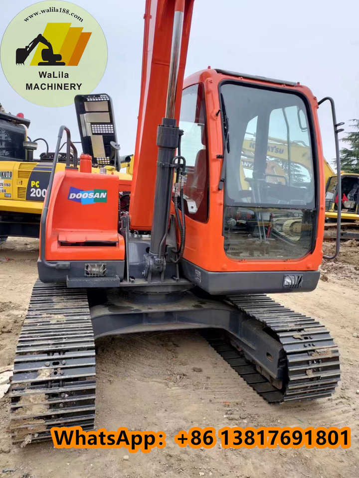 DOOSAN DX80 - Minikoparka: zdjęcie 3 DOOSAN DX80 - Minikoparka: zdjęcie 3