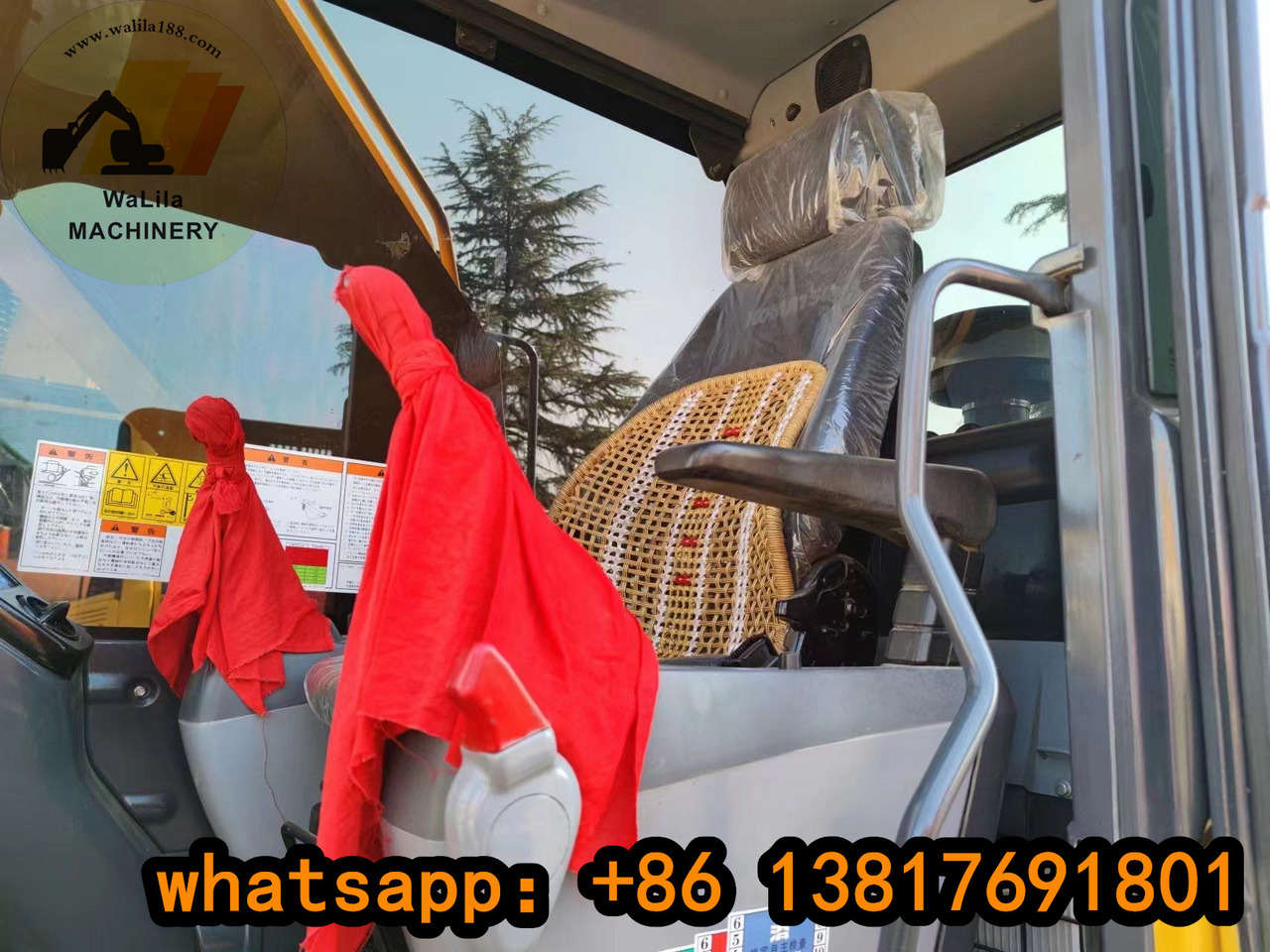 Komatsu PC 220-8 Japan imported Komatsu 22-ton medium excavator - Koparka gąsienicowa: zdjęcie 4 Komatsu PC 220-8 Japan imported Komatsu 22-ton medium excavator - Koparka gąsienicowa: zdjęcie 4