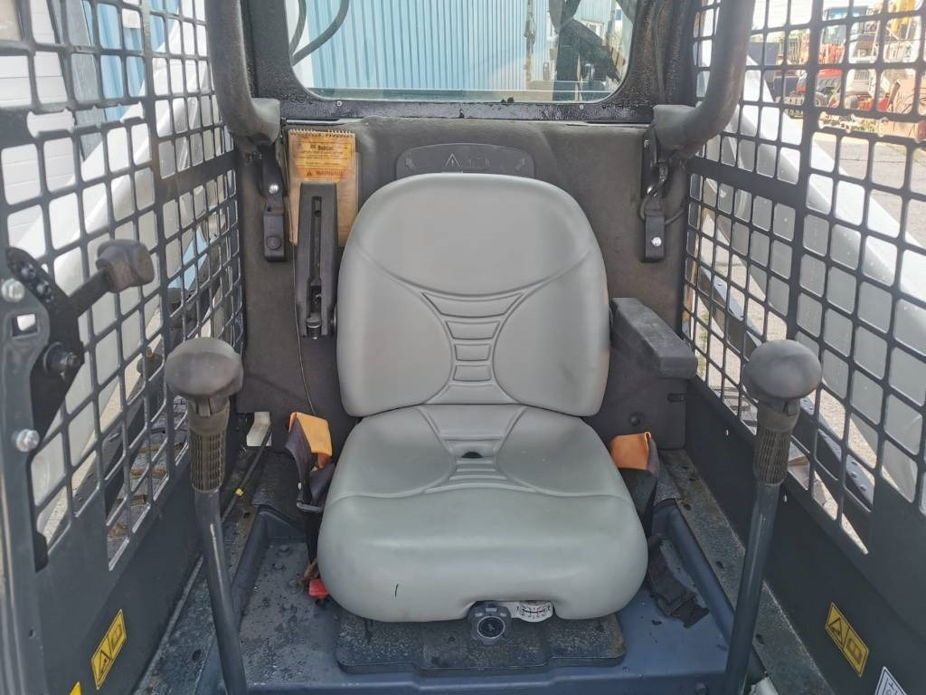 Bobcat S 570 - Miniładowarka: zdjęcie 3 Bobcat S 570 - Miniładowarka: zdjęcie 3
