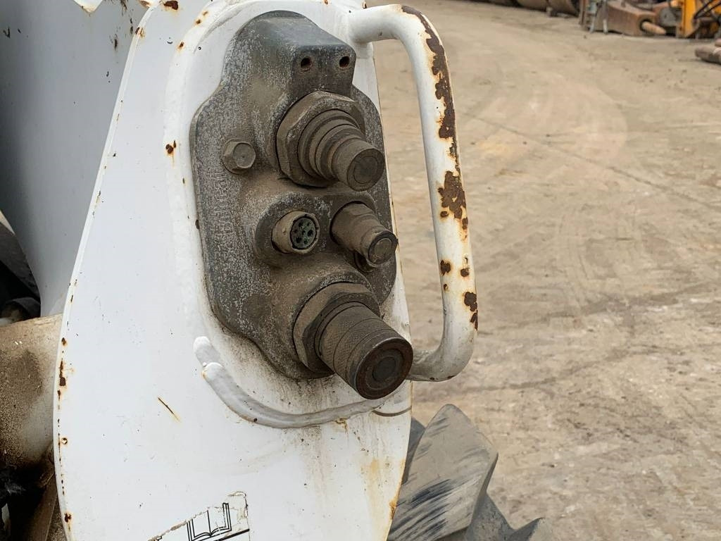 Bobcat S 740 - Miniładowarka: zdjęcie 5 Bobcat S 740 - Miniładowarka: zdjęcie 5