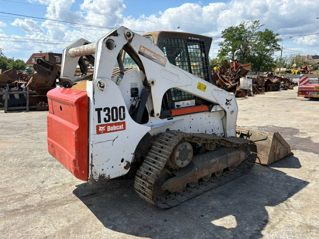 Bobcat T 300 - Miniładowarka: zdjęcie 2 Bobcat T 300 - Miniładowarka: zdjęcie 2