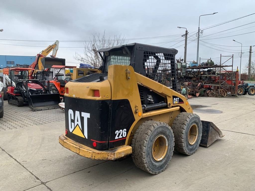 CAT 226 - Miniładowarka: zdjęcie 3 CAT 226 - Miniładowarka: zdjęcie 3