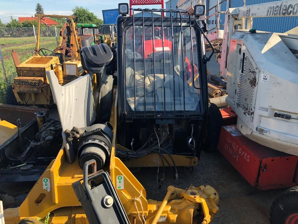 Ładowarka teleskopowa CAT TH 220 B FOR PARTS: zdjęcie 8 Ładowarka teleskopowa CAT TH 220 B FOR PARTS: zdjęcie 8