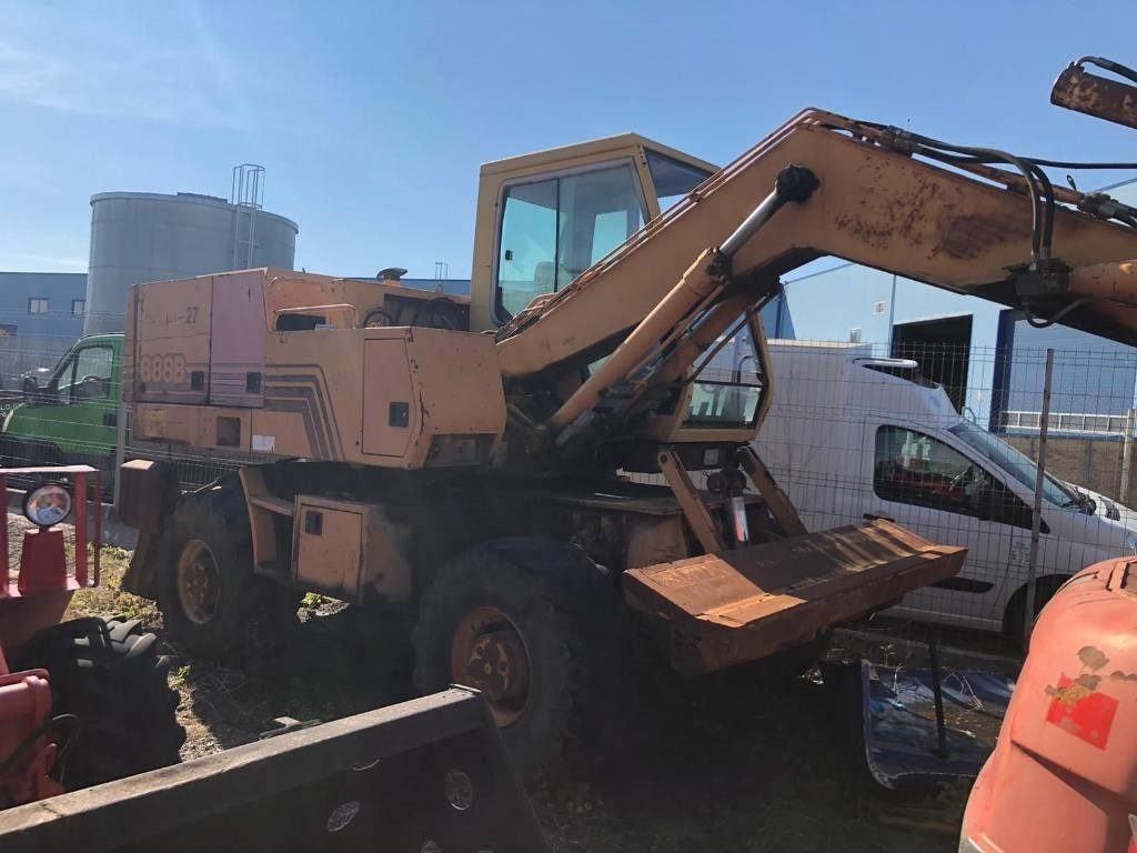 Case Poclain 888BP FOR PARTS - Koparka kołowa: zdjęcie 3 Case Poclain 888BP FOR PARTS - Koparka kołowa: zdjęcie 3