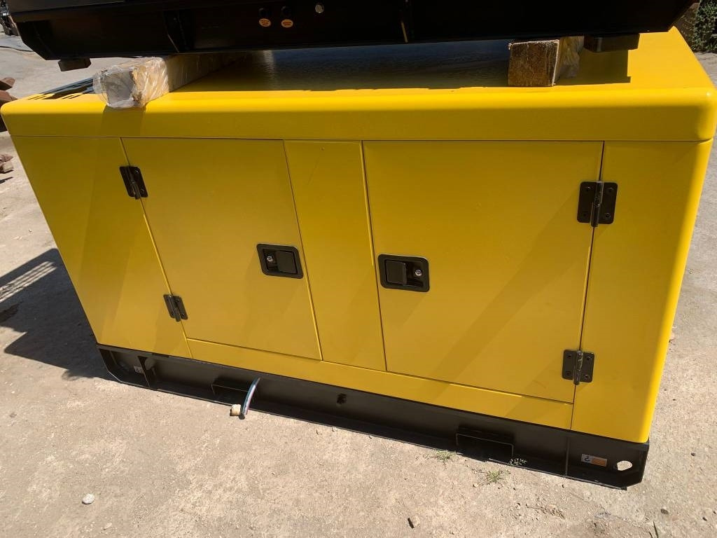 Compal VG-R30 - Generator budowlany: zdjęcie 2 Compal VG-R30 - Generator budowlany: zdjęcie 2