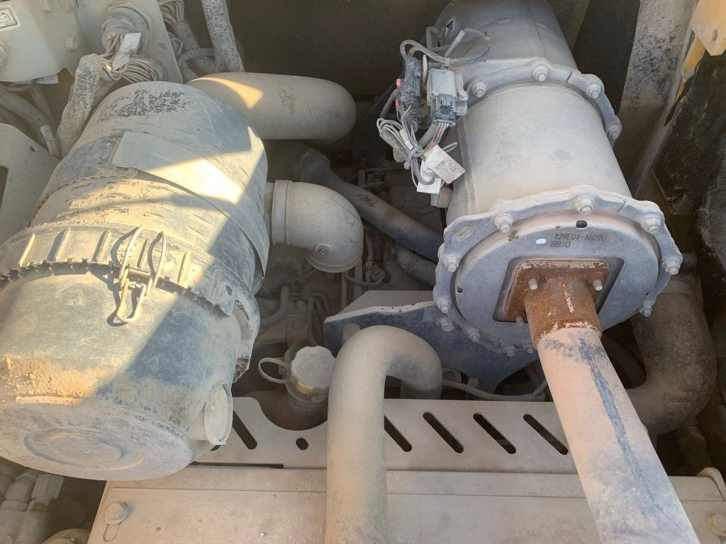 Miniładowarka Gehl R 220: zdjęcie 7