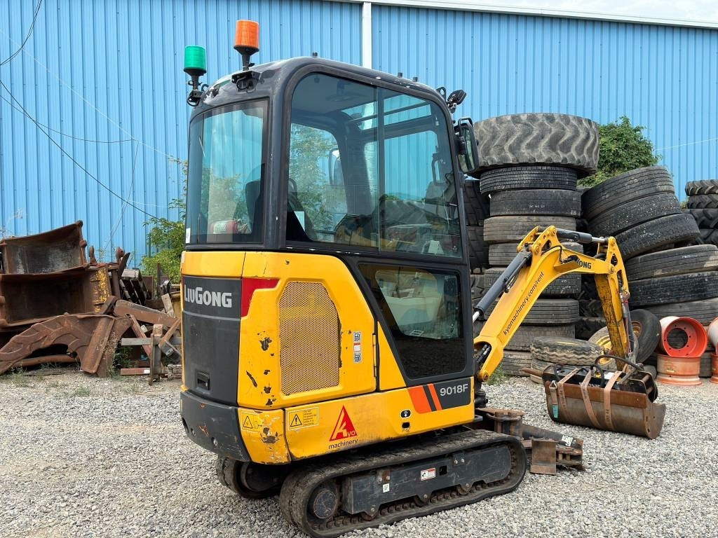 Liugong 9018F - Minikoparka: zdjęcie 3 Liugong 9018F - Minikoparka: zdjęcie 3