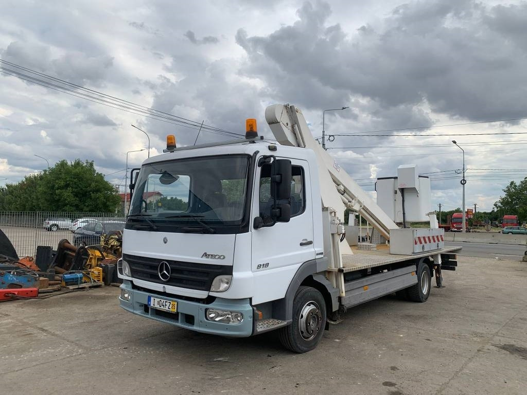 Mercedes-Benz Atego 818 - Podnośnik koszowy w samochody ciężarowe: zdjęcie 1 Mercedes-Benz Atego 818 - Podnośnik koszowy w samochody ciężarowe: zdjęcie 1