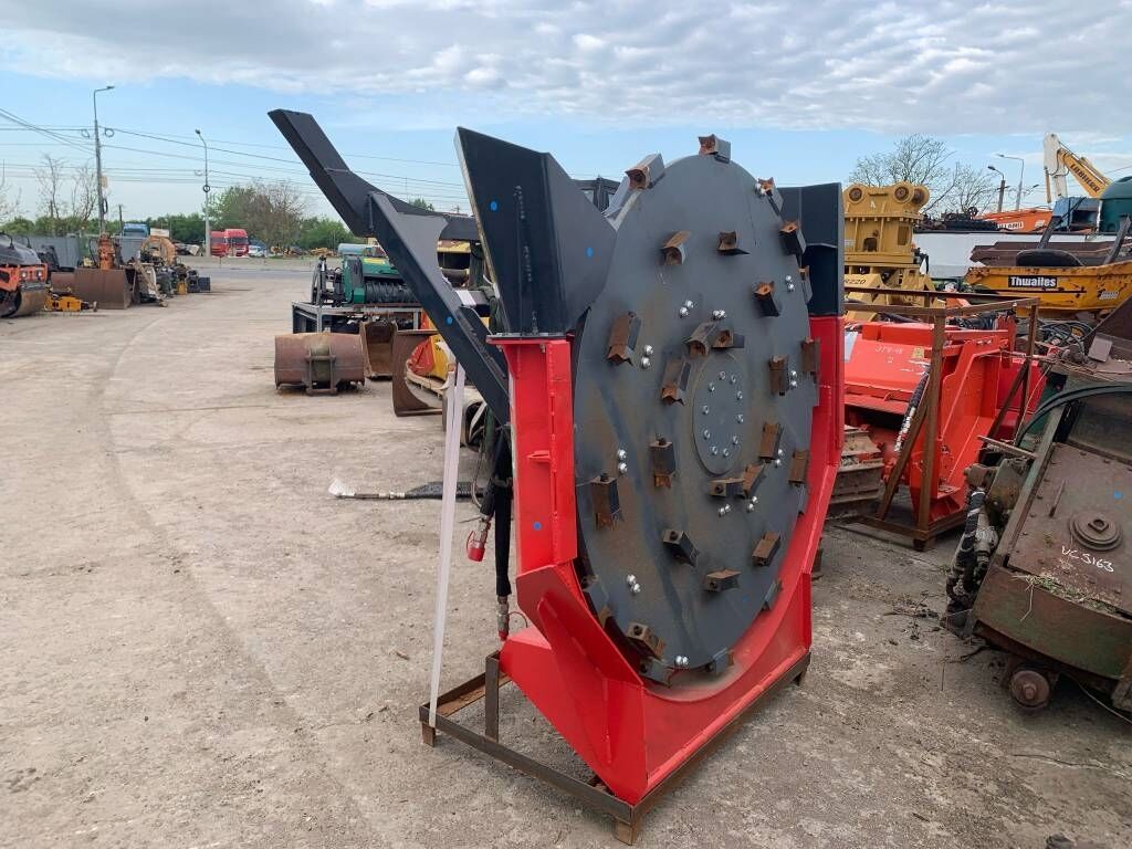 Raytree RMDM70 Mulcher Raytree RMDM70 Mulcher - Mulczer leśny: zdjęcie 2 Raytree RMDM70 Mulcher Raytree RMDM70 Mulcher - Mulczer leśny: zdjęcie 2