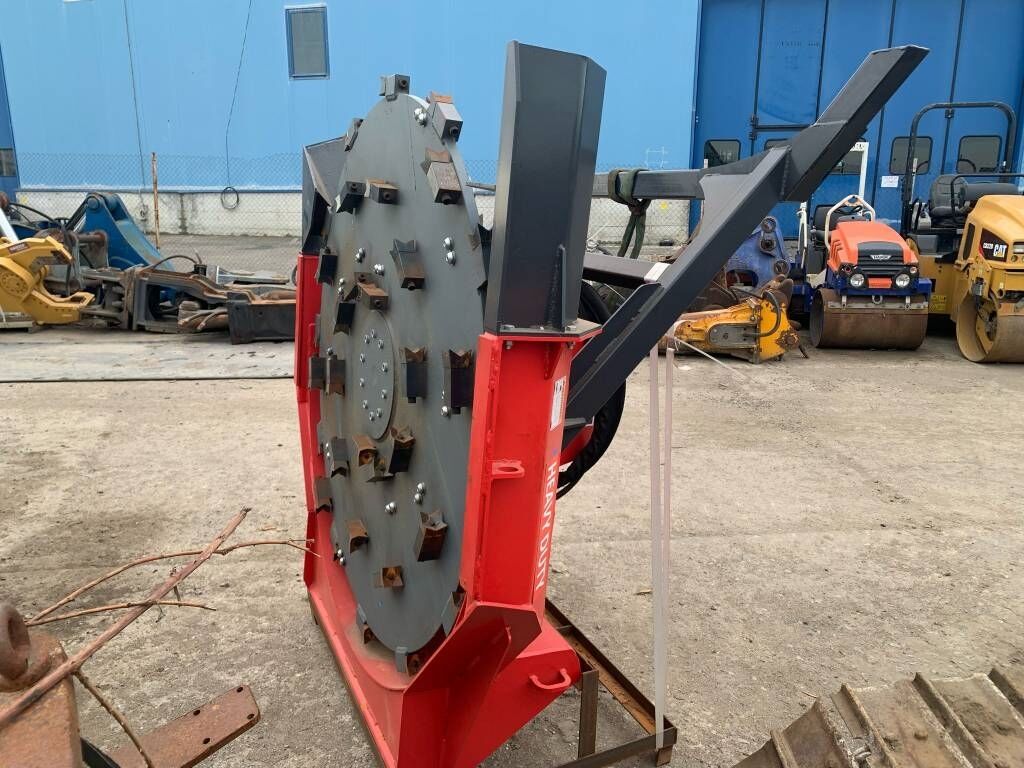 Raytree RMDM70 Mulcher Raytree RMDM70 Mulcher - Mulczer leśny: zdjęcie 3 Raytree RMDM70 Mulcher Raytree RMDM70 Mulcher - Mulczer leśny: zdjęcie 3