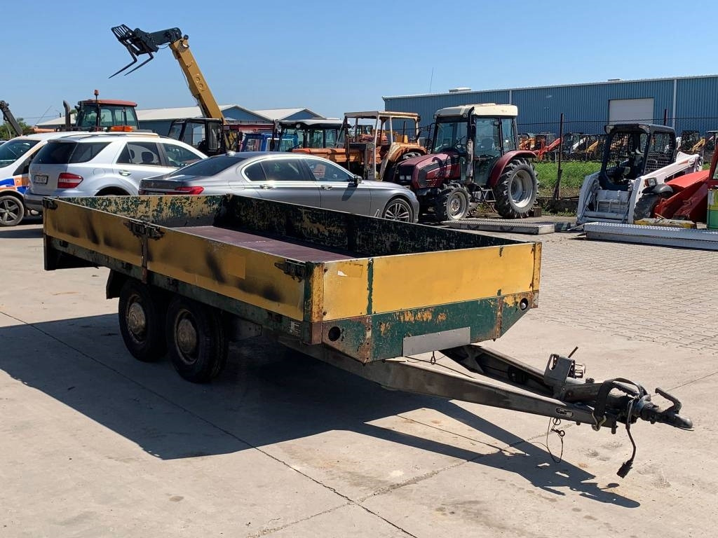 Saris P2000 - Przyczepa samochodowa: zdjęcie 2 Saris P2000 - Przyczepa samochodowa: zdjęcie 2