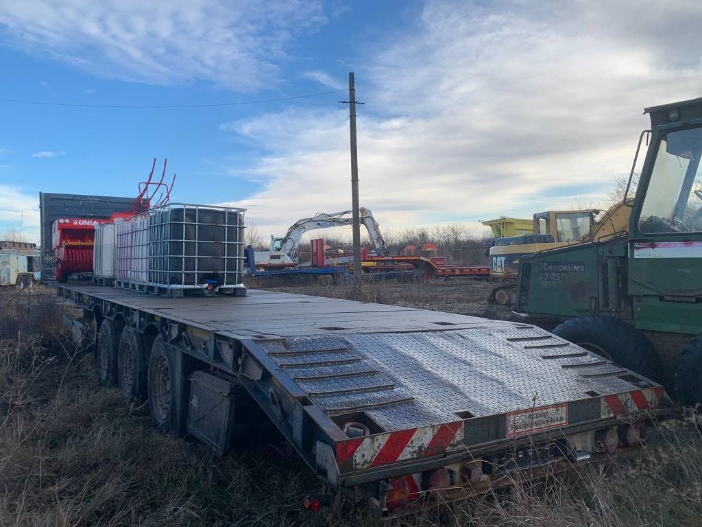 Schmitz S 01 - Naczepa niskopodwoziowa: zdjęcie 4 Schmitz S 01 - Naczepa niskopodwoziowa: zdjęcie 4