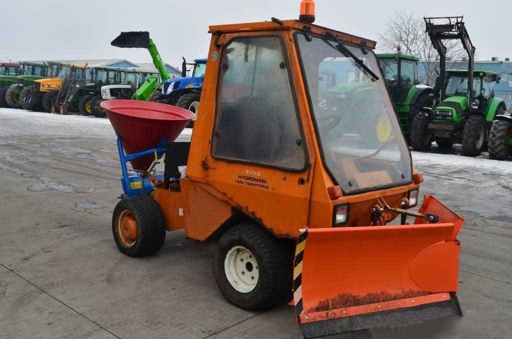 Sisis Sisis - Maszyna do odśnieżania: zdjęcie 2 Sisis Sisis - Maszyna do odśnieżania: zdjęcie 2