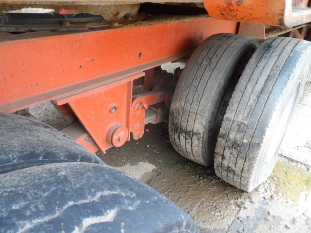 UMM RJ 40 - Naczepa niskopodwoziowa: zdjęcie 4 UMM RJ 40 - Naczepa niskopodwoziowa: zdjęcie 4