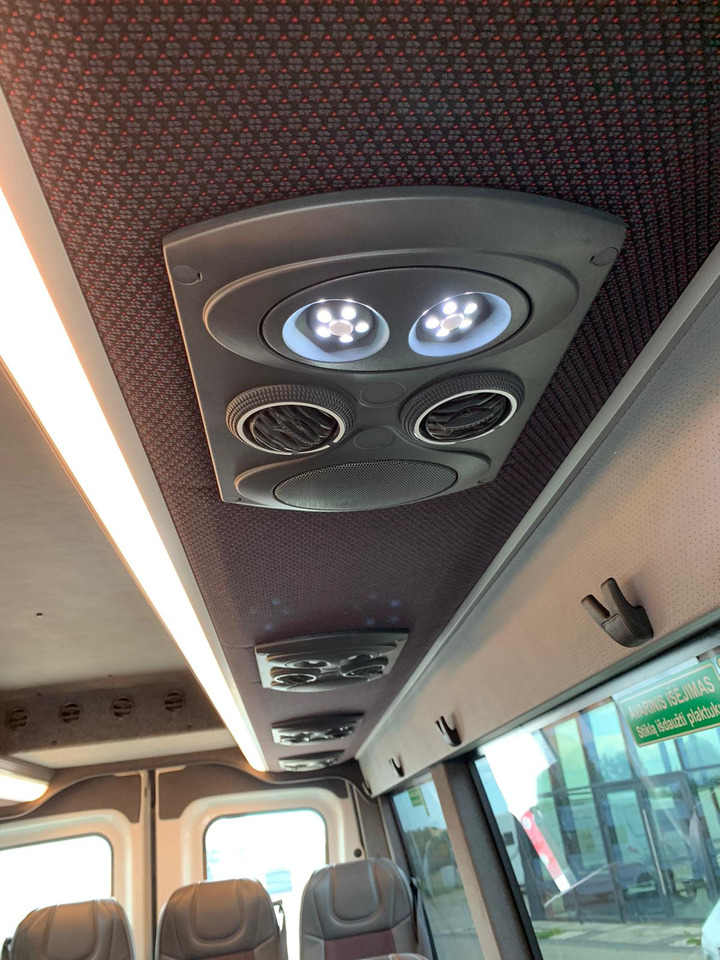 Turystyczny autobus Iveco Daily- 21 Miejsc: zdjęcie 13