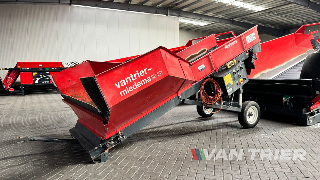 Miedema SB151 Dosing bunker - Sprzęt do przechowywania: zdjęcie 1 Miedema SB151 Dosing bunker - Sprzęt do przechowywania: zdjęcie 1