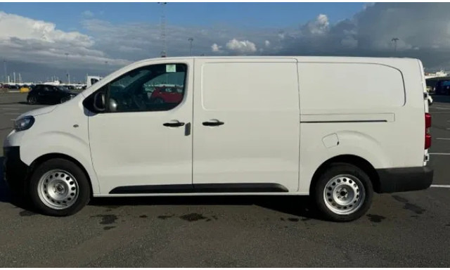 Peugeot Expert Cargo Van XL L3 FWD 2.0L Diesel 6-Speed MT - 150hp - Euro V - Furgon: zdjęcie 4 Peugeot Expert Cargo Van XL L3 FWD 2.0L Diesel 6-Speed MT - 150hp - Euro V - Furgon: zdjęcie 4