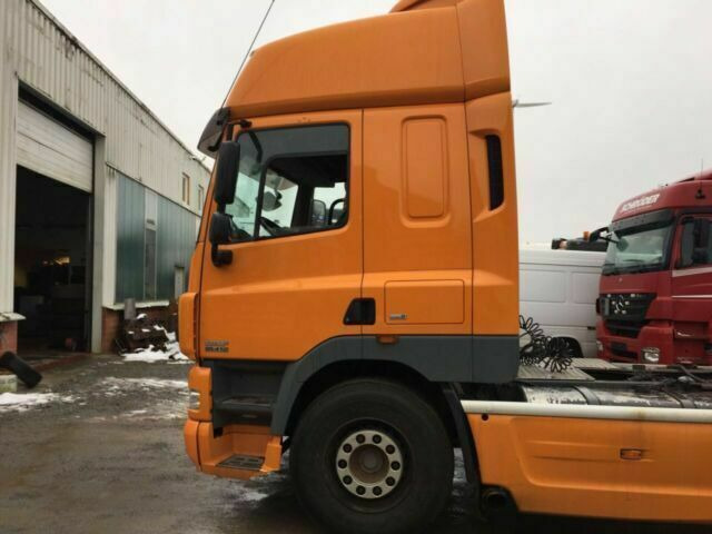 DAF CF85-410 G.Haus 2xBett ZF/Schalter 2-Kreishydr - Ciągnik siodłowy: zdjęcie 2 DAF CF85-410 G.Haus 2xBett ZF/Schalter 2-Kreishydr - Ciągnik siodłowy: zdjęcie 2
