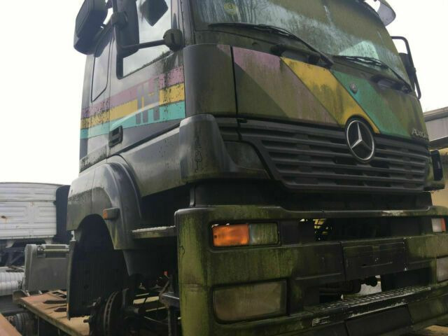 Mercedes-Benz 1843 Axor SZM Teileträger - Ciągnik siodłowy: zdjęcie 1 Mercedes-Benz 1843 Axor SZM Teileträger - Ciągnik siodłowy: zdjęcie 1