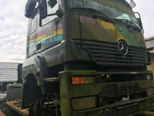 Mercedes-Benz 1843 Axor SZM Teileträger - Ciągnik siodłowy: zdjęcie 2 Mercedes-Benz 1843 Axor SZM Teileträger - Ciągnik siodłowy: zdjęcie 2