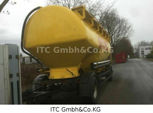 Huffermann Heitling Futter Silo - Przyczepa cysterna: zdjęcie 2 Huffermann Heitling Futter Silo - Przyczepa cysterna: zdjęcie 2