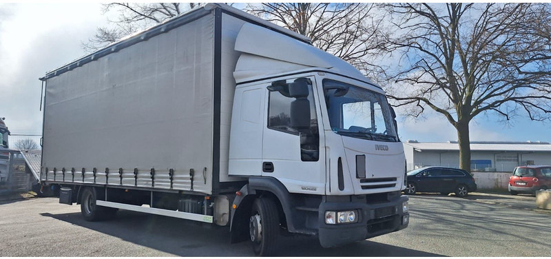 Iveco 120E22 Plane+Sp. G.Haus/Hochdach Klima LBW AHK - Samochód ciężarowy plandeka: zdjęcie 3 Iveco 120E22 Plane+Sp. G.Haus/Hochdach Klima LBW AHK - Samochód ciężarowy plandeka: zdjęcie 3